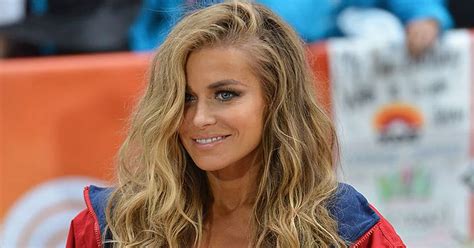 carmen electra hot|Carmen Electra, 42, Flaunts Sexy Bod in Skimpy Swimsuits:。